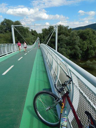 Freedom Cycling Bridge